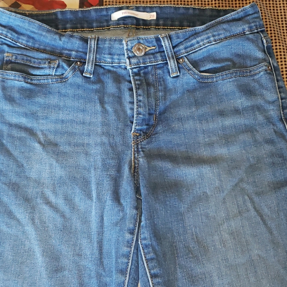 Levi's